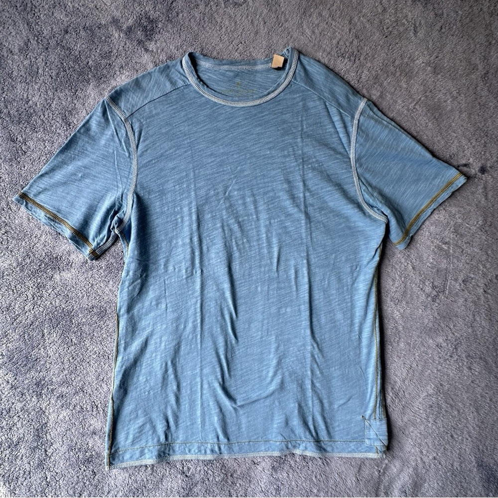 Tommy Bahama Blue Athletic Stretchy Tee Mens Size M